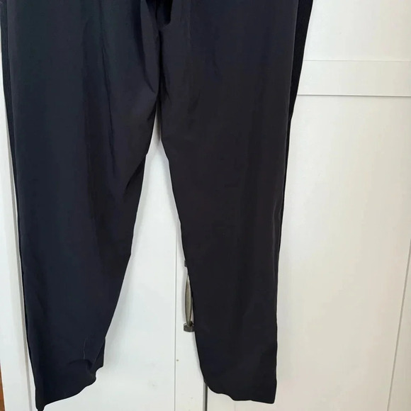 Athleta Brooklyn Ankle Pants in Black size 12 - Picture 7 of 9